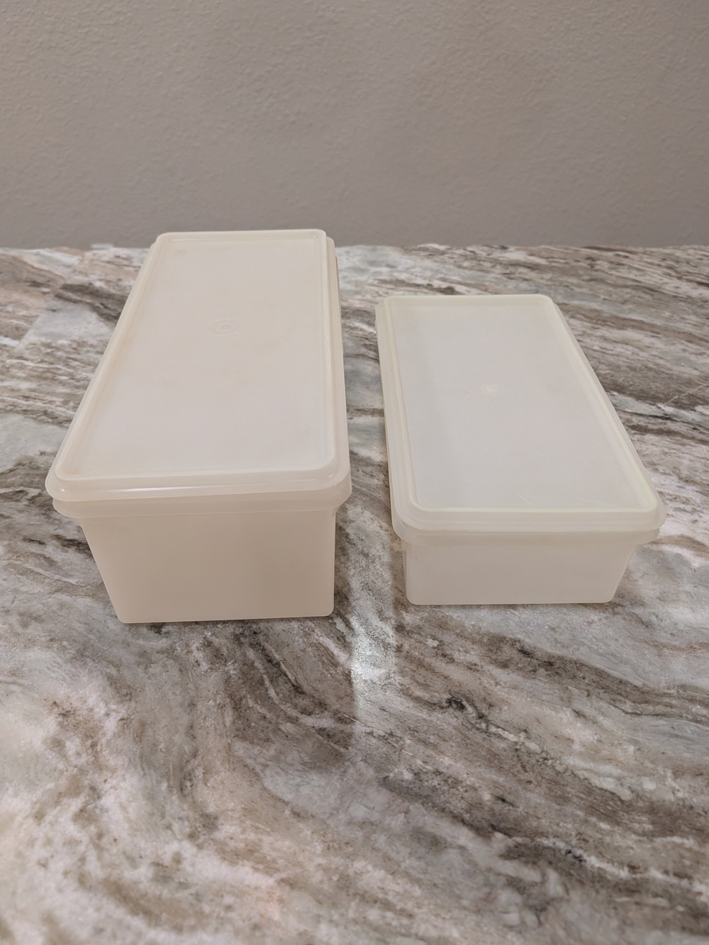 Vintage Tupperware Bread Keeper & Cracker Keeper